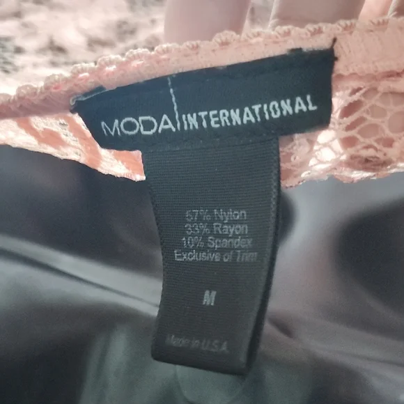 Moda International Pink Lace V-Neck Blouse - Picture 4 of 4